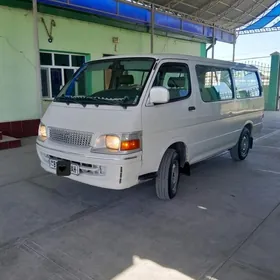 Toyota Hiace 2004