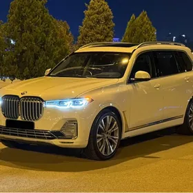 BMW X7 2020