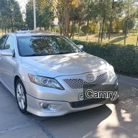 Toyota Camry 2010