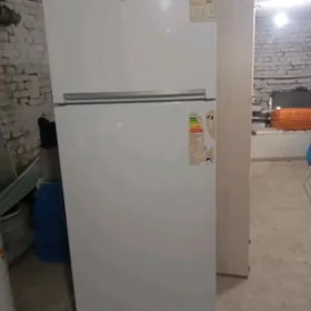 Продам холодильник beko