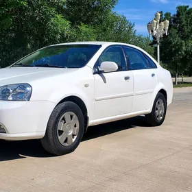 Daewoo Lacetti 2003