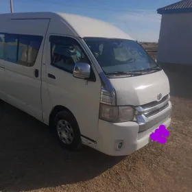 Toyota Hiace 2008