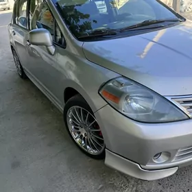 Nissan Versa 2009