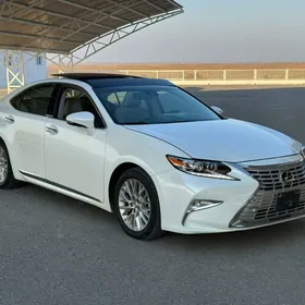 Lexus ES 350 2016