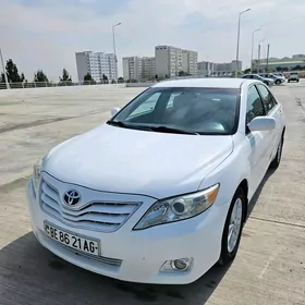 Toyota Camry 2010