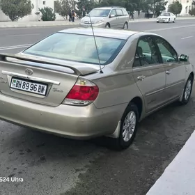 Toyota Camry 2005