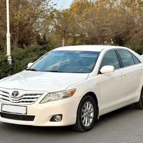 Toyota Camry 2010