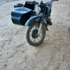 Ural 4320 1987