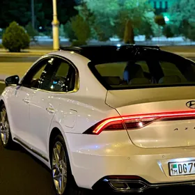 Hyundai Azera 2017