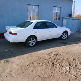 Toyota Camry 1999