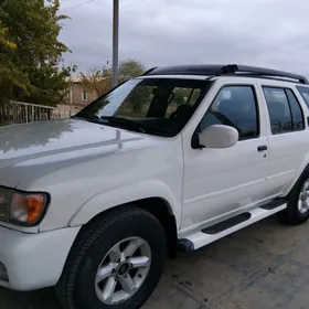 Nissan Pathfinder 2002