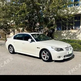 BMW E60 2004