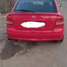 Opel Astra 1998