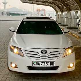 Toyota Camry 2010