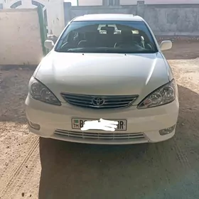 Toyota Camry 2005