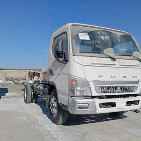 Mitsubishi Canter 2024