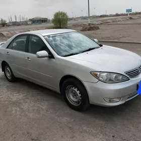 Toyota Camry 2005