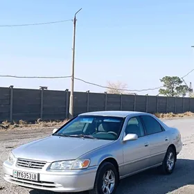 Toyota Camry 2000