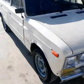 Lada 2103 1982