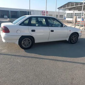 Opel Astra 1995