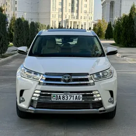 Toyota Highlander 2018