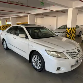 Toyota Camry 2010