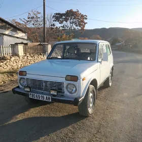 Lada Niva 2005