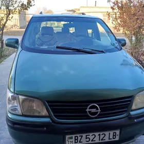 Opel Sintra 1999