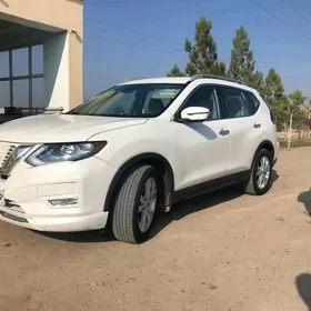 Nissan Rogue 2020