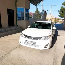 Toyota Camry 2012