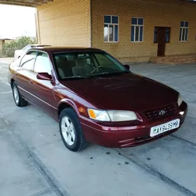 Toyota Camry 1999