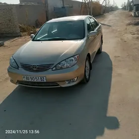 Toyota Camry 2003