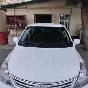 Nissan Versa 2009