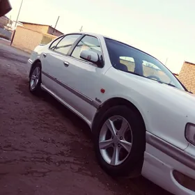 Nissan Cefiro 1999