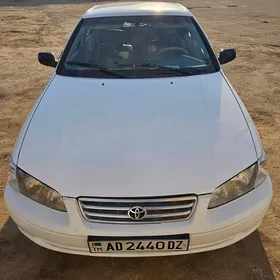 Toyota Camry 1998