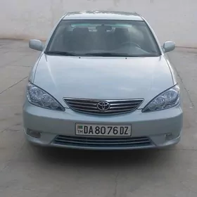 Toyota Camry 2005