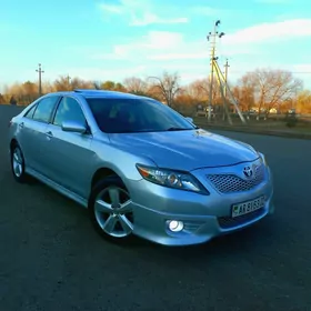 Toyota Camry 2010