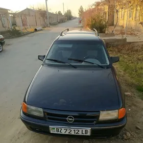 Opel Astra 1992