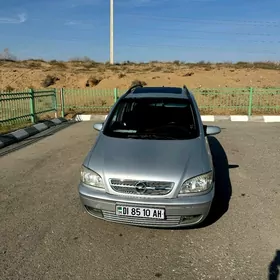 Opel Zafira 2002