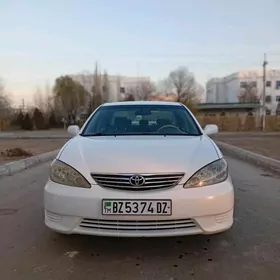 Toyota Camry 2005