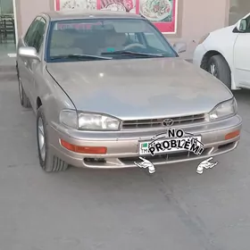 Toyota Camry 1993