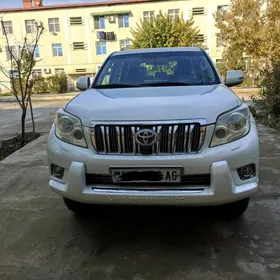 Toyota Land Cruiser Prado 2012