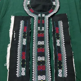 El yomut yaka