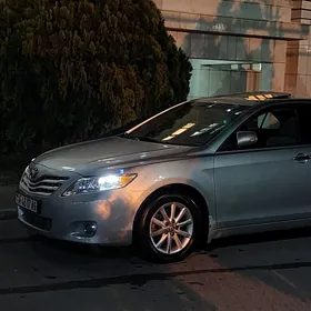 Toyota Camry 2010