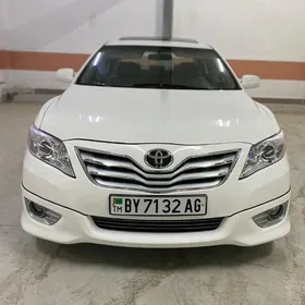 Toyota Camry 2011