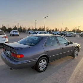 Toyota Camry 2000