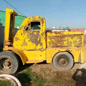 UAZ 469 2000