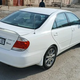 Toyota Camry 2004