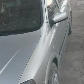 Opel Astra 2002