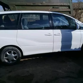 Toyota Previa 2003